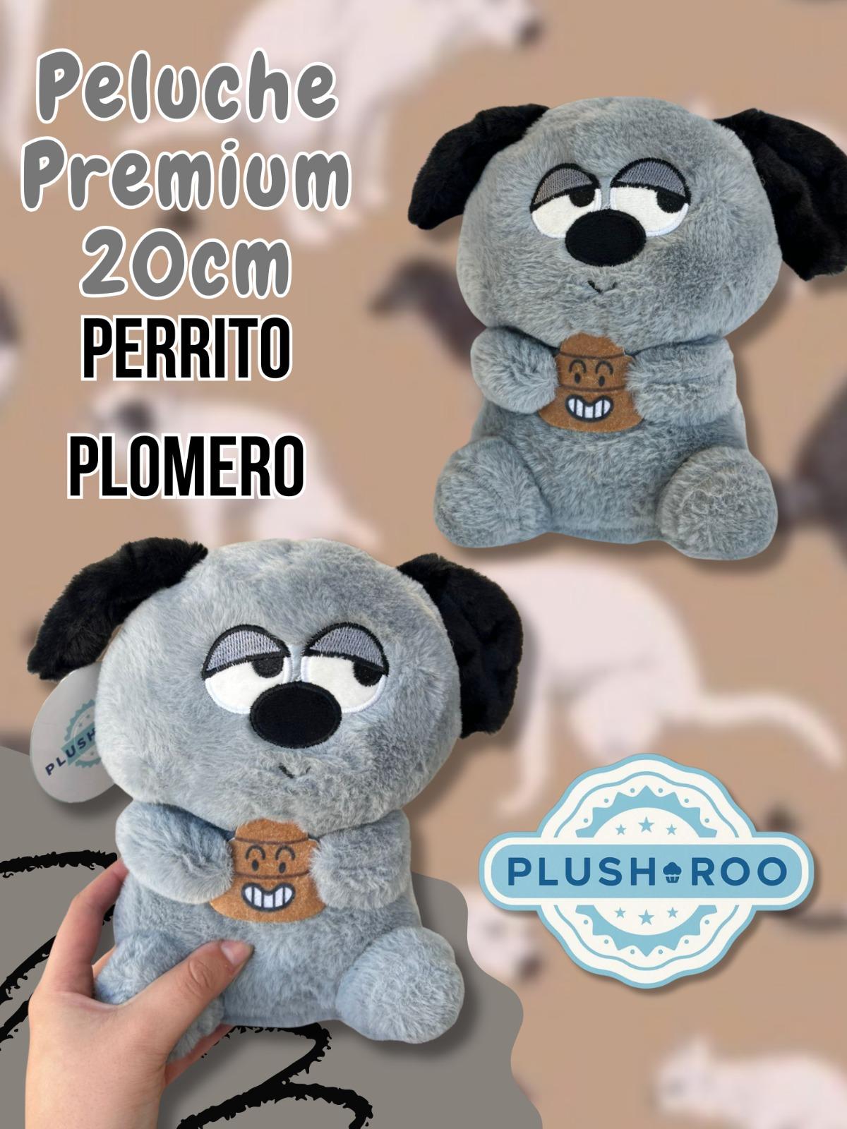 Peluche Premium PLUSHAROO Perrito Plomero 20cm